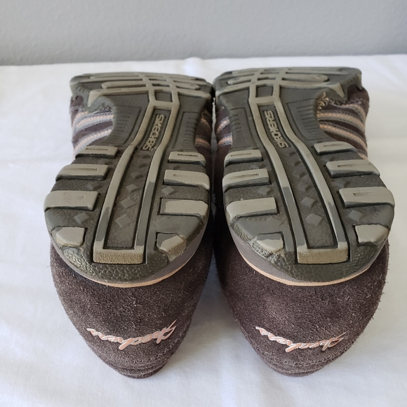 Skechers Biker Slip On Shoes - Picture 8 of 8